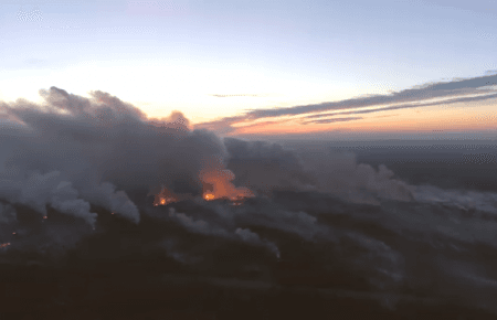 У мережі з’явилося відео вибухів біля Ічні, зняте з дрону