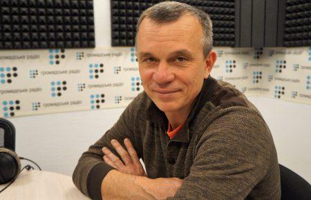 Від військових пісень радянських часів мене тепер відділяє великий паркан – співак В’ячеслав Купрієнко