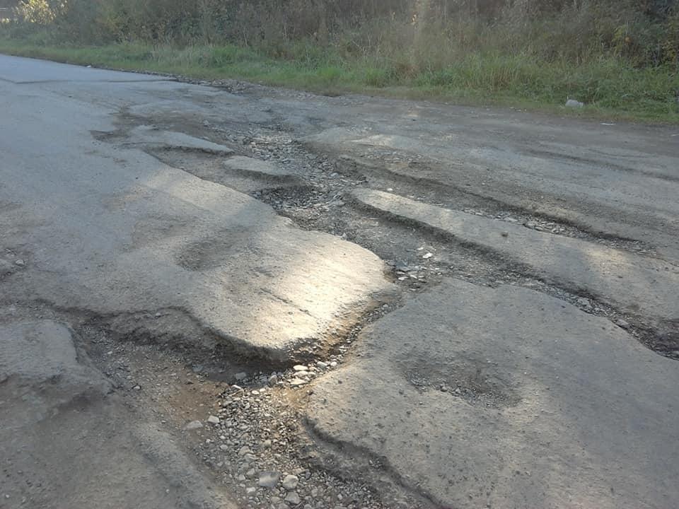 Там не ямковий ремонт потрібен — там суцільна яма, — організатор протесту на трасі «Львів-Східниця»