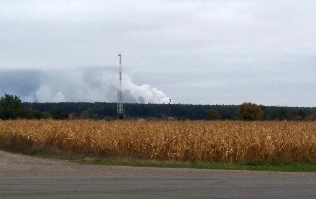 Над місцем вибухів боєприпасів поблизу Ічні проводять аеророзвідку