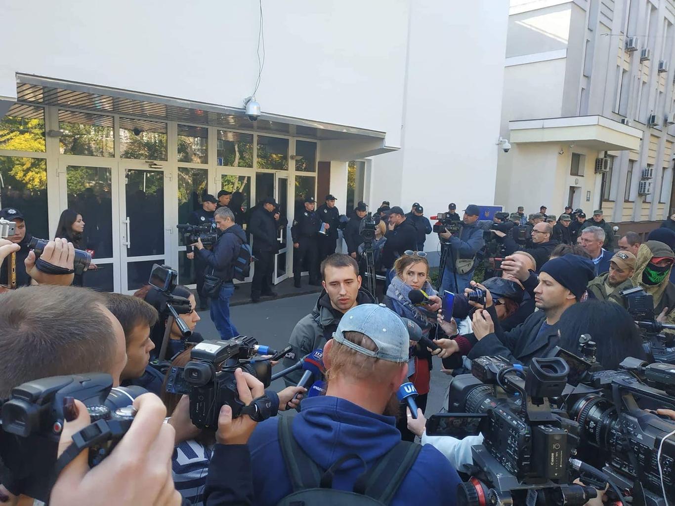Після вибуху у квартирі координатора «С14» представники організації влаштували акцію протесту під МВС