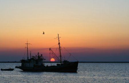 Буріння дна Азовського моря біля берегів Криму може зробити півострів безлюдним — Волоско-Демків