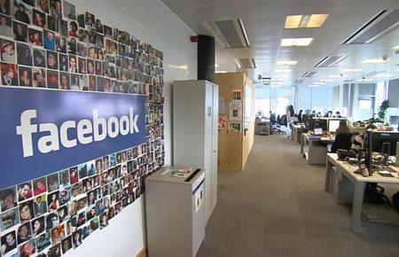 Facebook має відкрити офіс в Україні задля боротьби з дезінформацією перед виборами