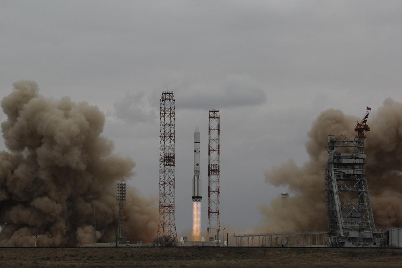 Росія заявила про намір побудувати базу на Місяці