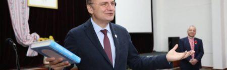 Про Гандзюк, СБУ та президентські амбіції: інтерв’ю з Андрієм Садовим