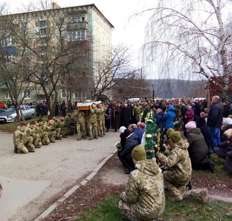 Загиблому на Закарпатті прикордоннику Березенському посмертно присвоїли звання підполковник