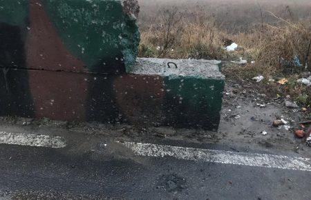 Бойовики обстріляли український блокпост біля КПВВ «Мар’їнка» — штаб ООС (фото)