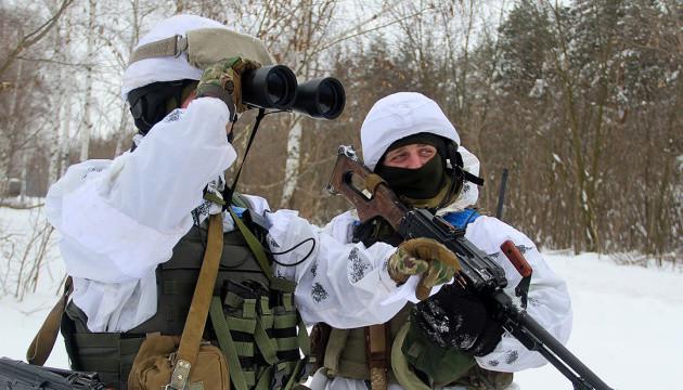 Доба на Донбасі: 8 обстрілів, один військовий дістав поранення