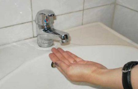 В окупованому Сімферополі аварія на водогоні: рятувальник загинув, 200 тисяч людей без води