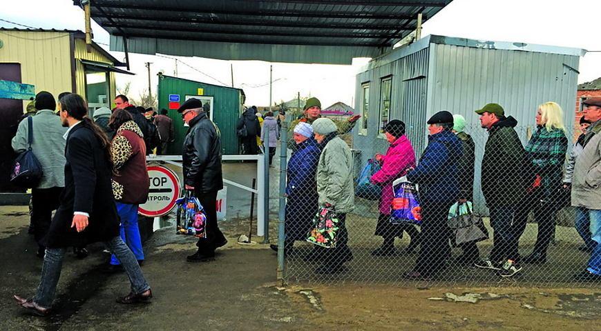 На КПВВ «Станиця Луганська» помер пенсіонер