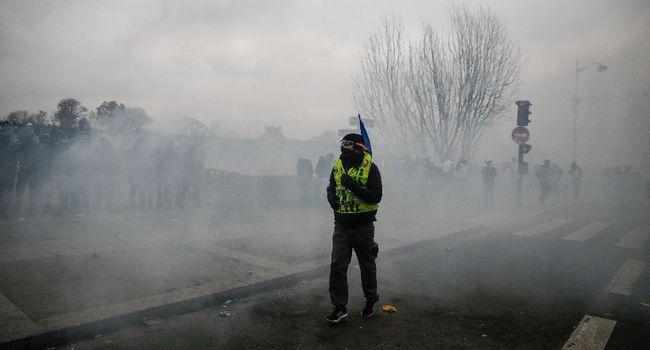 Протести «жовтих жилетів» у Франції: 35 учасників арештували