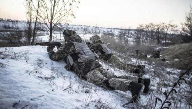 Поблизу Попасної бойовики поранили українського військового