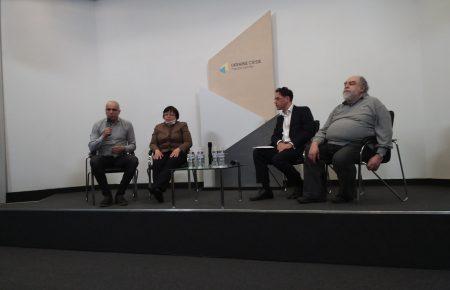 Родичі загиблих на Майдані закликали внести зміни у проект Меморіалу Небесної сотні