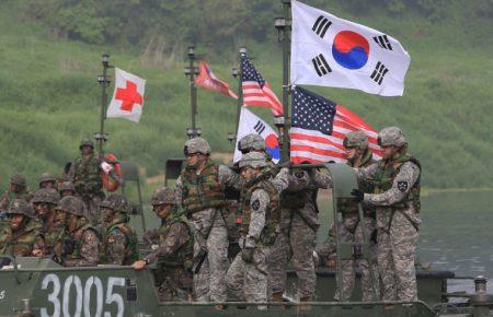 США і Південна Корея відмовилися від спільних військових навчань