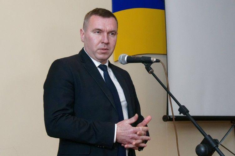 Підозрюваного у нападі на працівника Адміністрації президента арештували на 60 діб