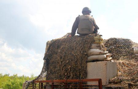 У зоні бойових дій на Донбасі загинули 2 військових, ще 2 поранені