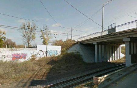 На Харківщині підліток впав з мосту під час фотографування