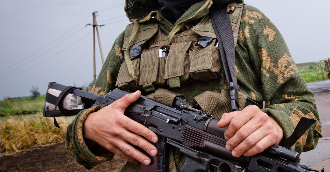 На Донбасі на мінах підірвалися троє людей, двоє загинули – ГУР