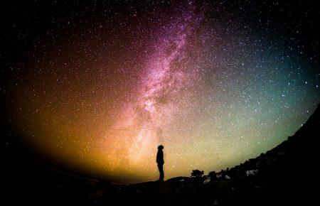 Всесвіт потребує і Великого вибуху, і Бога — астрофізик і теолог Девід Вілкінсон