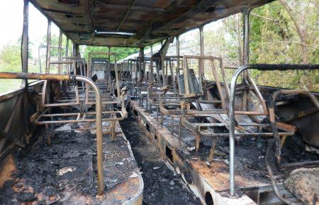 На Київщині повністю згорів автобус (фото)
