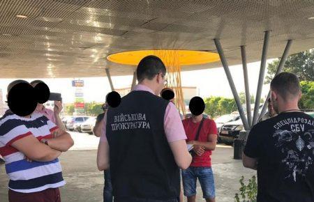 Херсонщина: радника Мангера підозрюють в отриманні $30 тисяч хабара