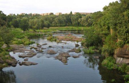 Хімікати у річці Рось: Умань та Білу Церкву відключили від водопостачання