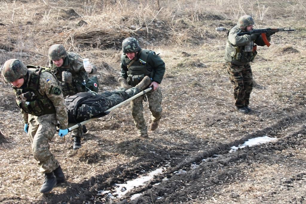 Нічний обстріл ООС: до лікарні привезли ще 3 постраждалих військовослужбовців