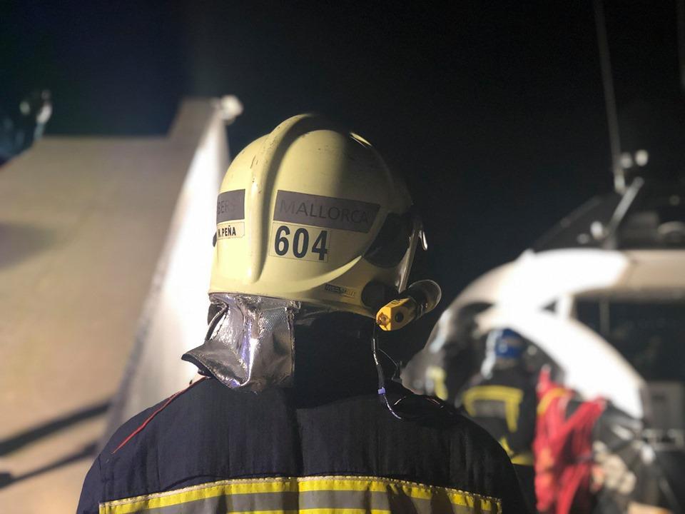 Володимира Кличка з друзями врятували з яхти у Середземному морі, на якій сталася пожежа