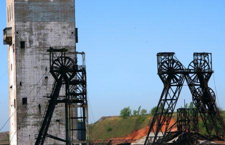 На Донеччині у шахті стався обвал породи: один гірник загинув