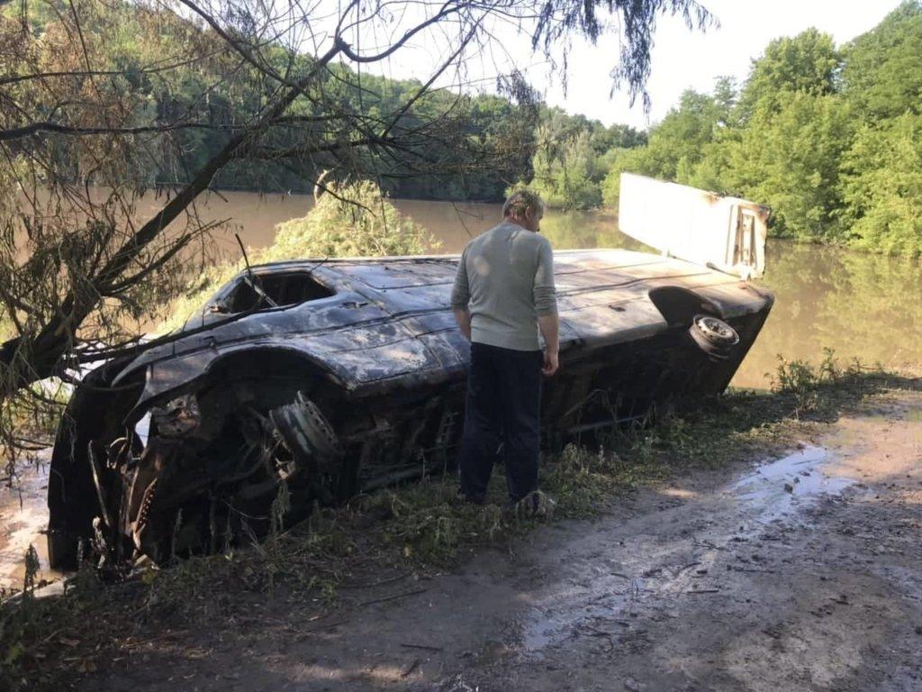 Вінничина: за фактами забруднення річки та викрадення отрутохімікатів відкрито кримінальні провадження — прокуратура