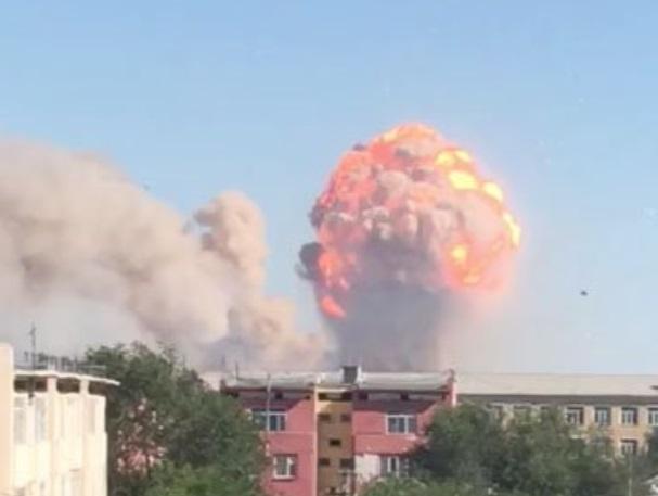 Унаслідок вибуху на складах боєприпасів у Казахстані постраждали 46 людей, околиці евакуюють