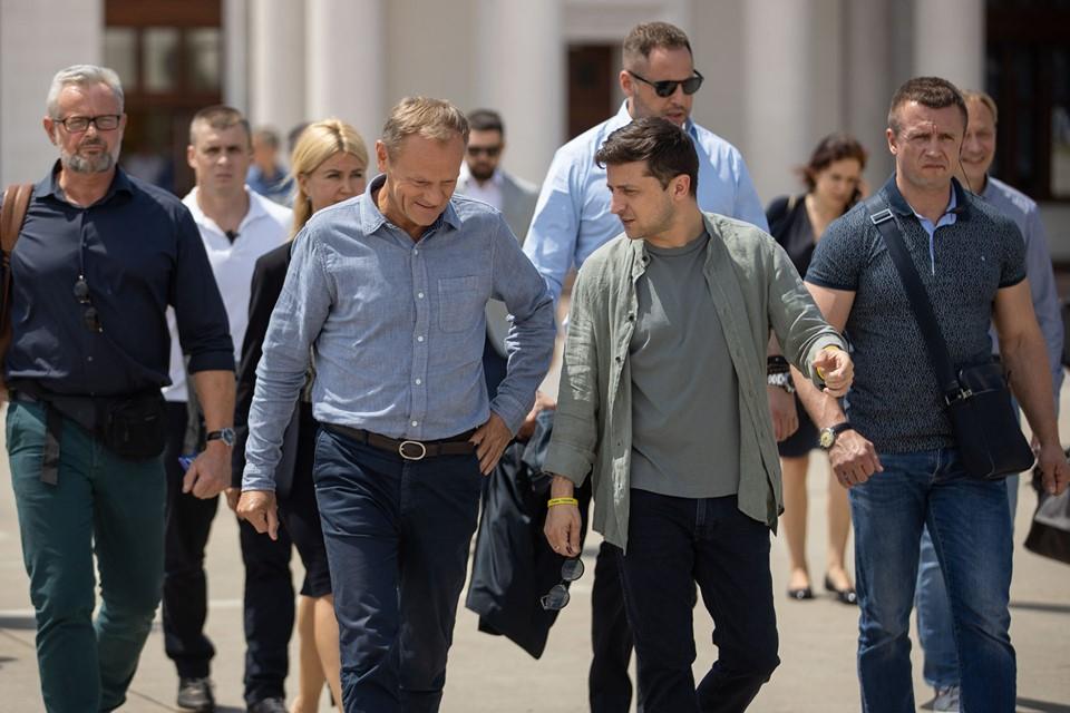 Зеленський і Туск відбули до Луганської області