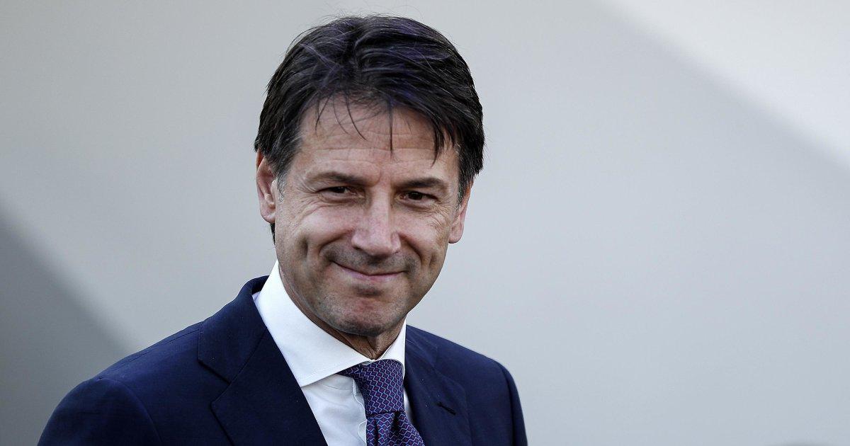 Прем'єр-міністр Італії Джузеппе Конте заявив, що йде у відставку, а робота його уряду закінчується