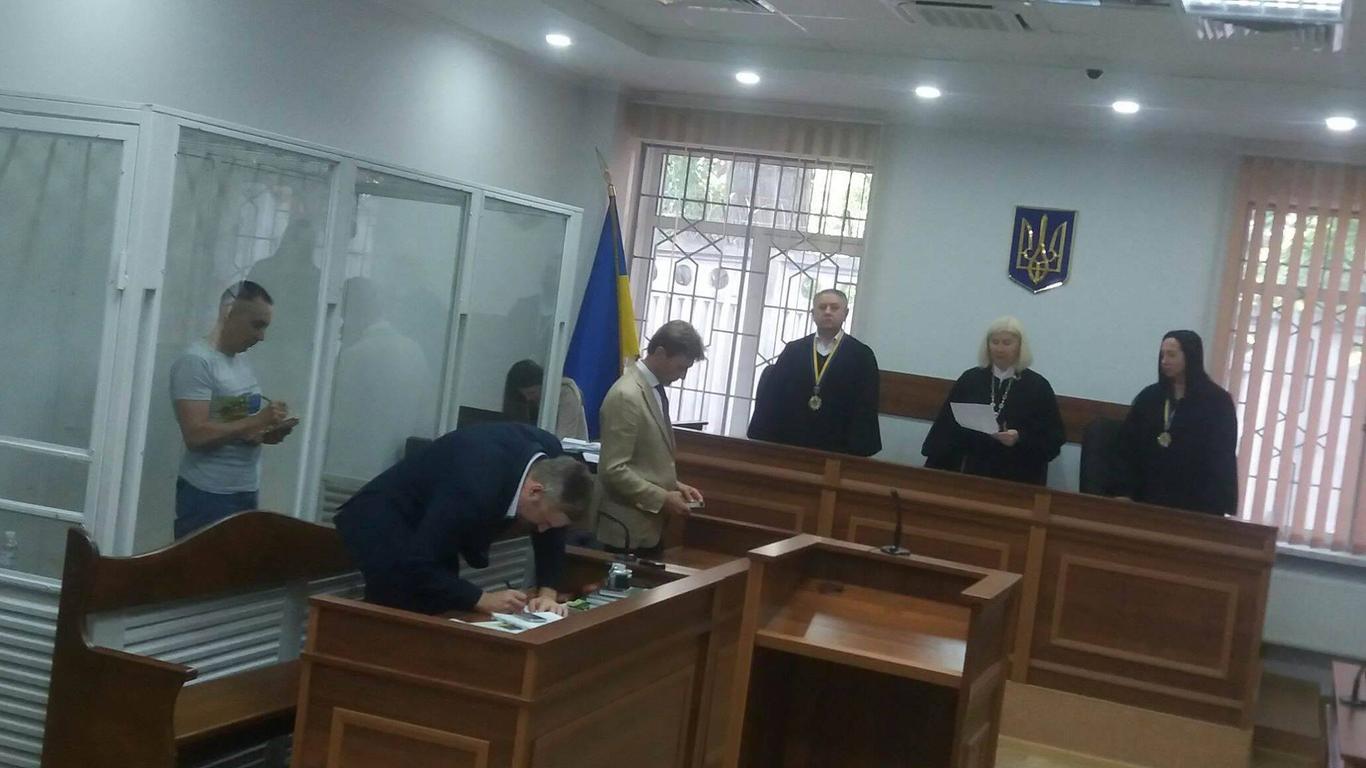 Суд залишив під вартою ще на 2 місяці звинуваченого у держзраді Без'язикова