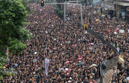 Через протести Гонконг може втратити ті свободи, які в нього є — Олексій Коваль