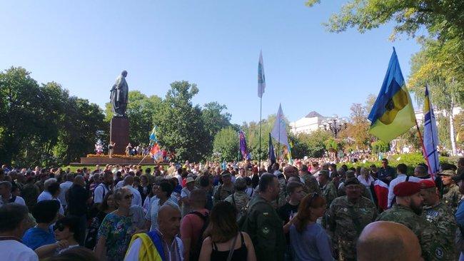 У Марші захисників у Києві бере участь вісімнадцять тисяч ветеранів АТО та ООС