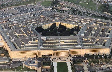 Пентагон вважає, що США повинні і надалі надавати військову допомогу Україні