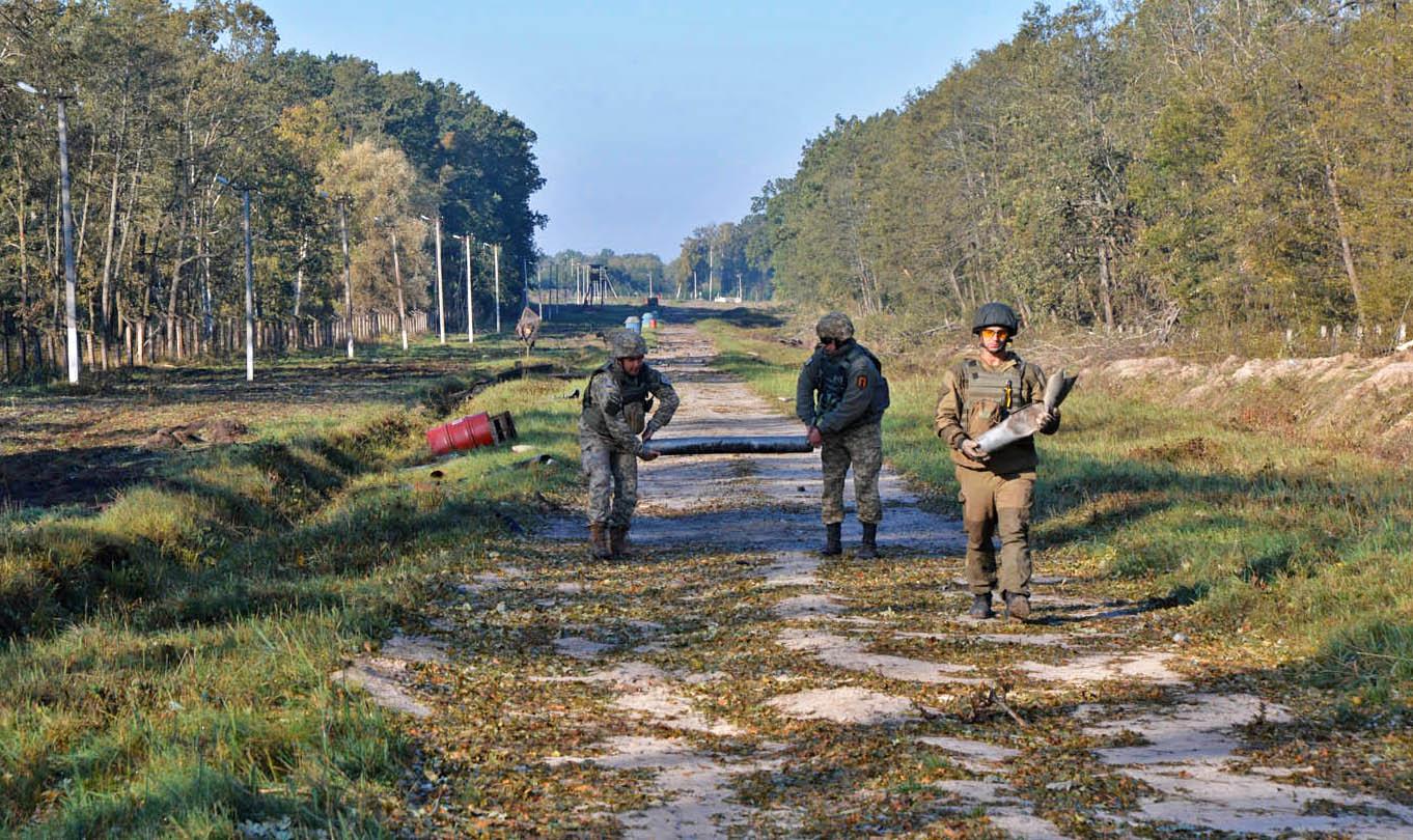 У Калинівці на складах Міноборони сталися вибухи