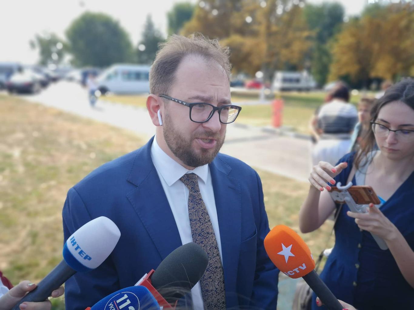 Полозов: Моряків звільнили під зобов'язання омбудсмена Денісової