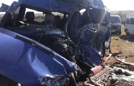 Смертельна ДТП з маршруткою на Одещині: поліція затримала водія вантажівки