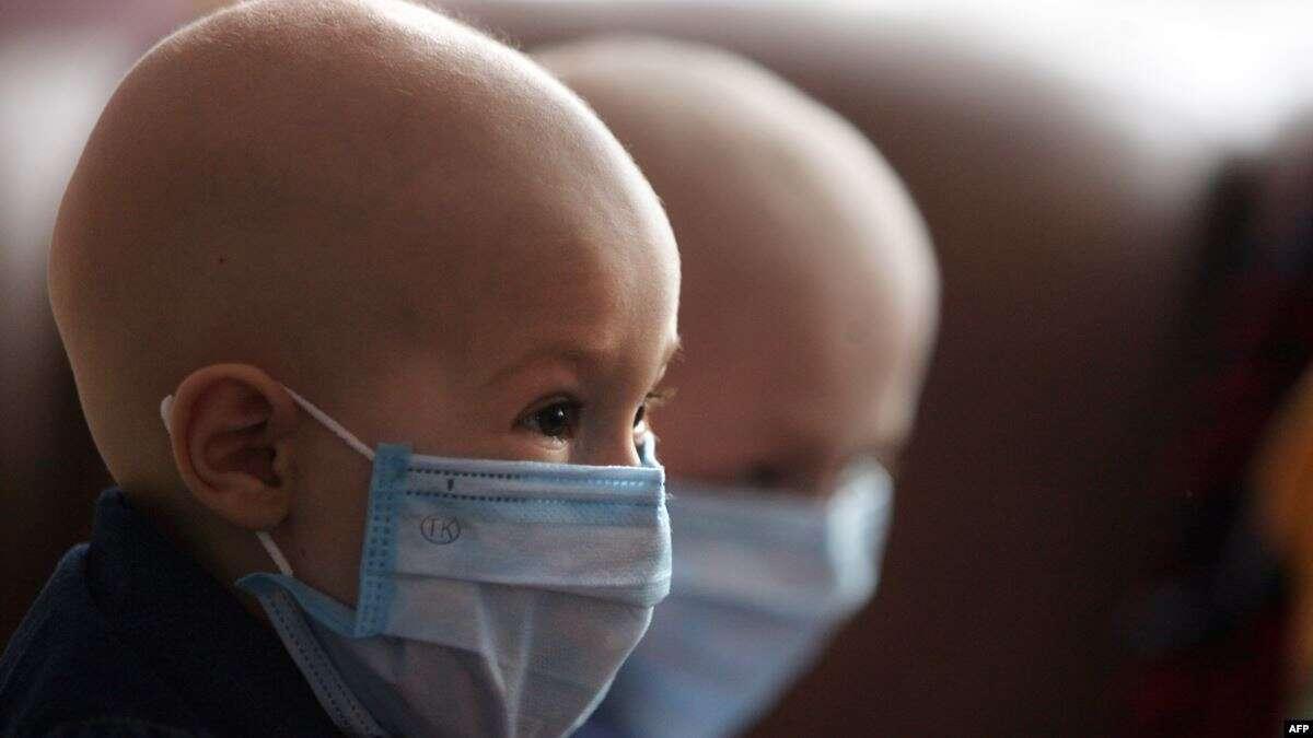 Як здати волосся для онкохворих дітей?