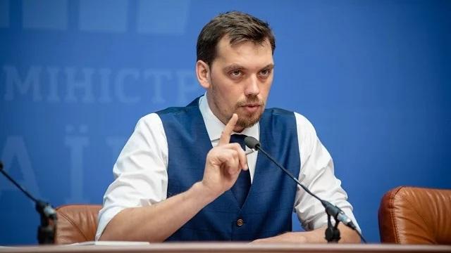 Прем'єр доручив головам ОДА та низці міністрів «привести в порядок» шкільне харчування