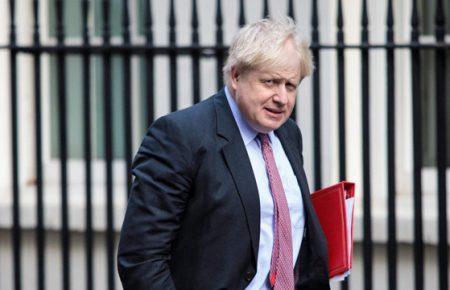 Прем’єр Британії у листі попросив ЄС відкласти Brexit, але не підписав його