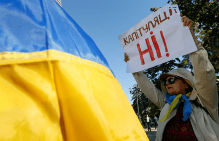 «Формула Штайнмаєра» – зрада чи перемога, перезапуск НАЗК та відтермінування штрафів власникам «євроблях» – підсумки дня