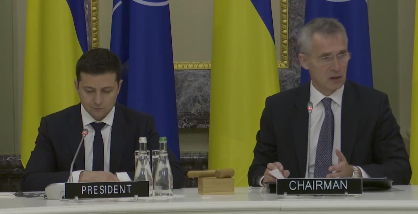 Зеленський бере участь у засіданні комісії Україна-НАТО (трансляція)