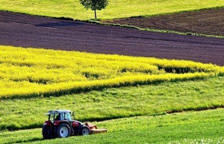 Мінекономіки презентувало проект «50 відтінків мораторію» про українські сільгоспземлі