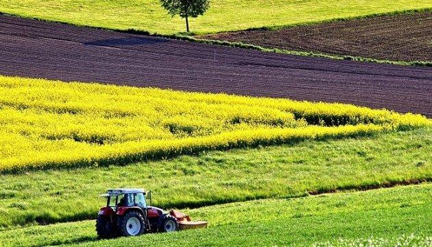 Мінекономіки презентувало проект «50 відтінків мораторію» про українські сільгоспземлі