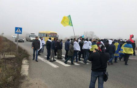 У 13 регіонах влаштували акції протесту «Ні — розпродажу України» (відео)