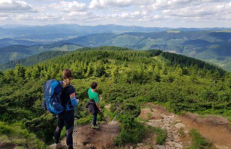 В Карпати з дітьми? Не страшно, а страшенно корисно