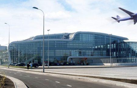 Львівський аеропорт тимчасово не працює